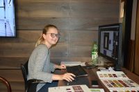 Amelie arbeitete als Einrichtungsplanerin.JPG